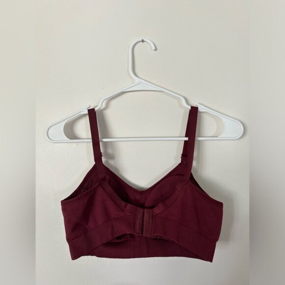 Knix Good to Go Seamless Bra Cranberry Medium - Picture 9 of 11